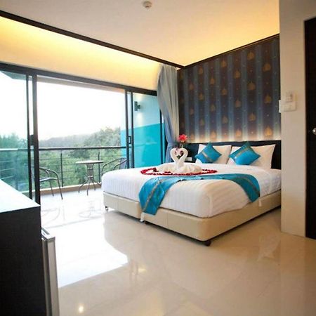 Kata Green Beach Hotel 외부 사진