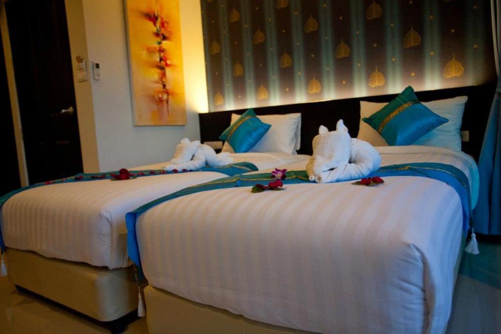 Kata Green Beach Hotel 외부 사진