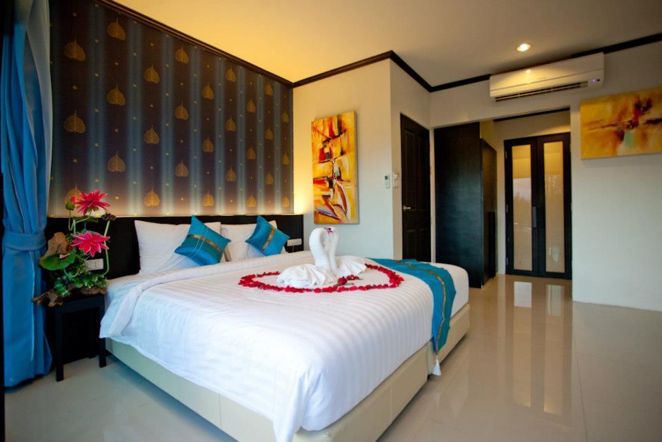 Kata Green Beach Hotel 외부 사진